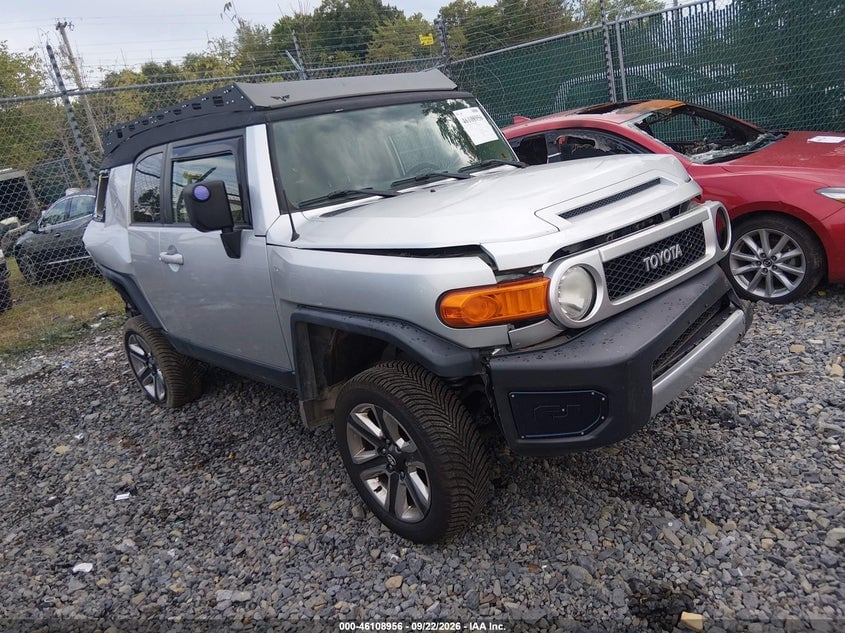 2007 TOYOTA FJ CRUISER | JTEBU11F270076542 | UPCARS