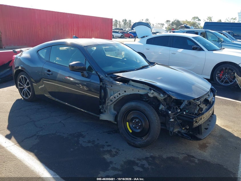 2018 SUBARU BRZ LIMITED | JF1ZCAC17J8601875 | UPCARS