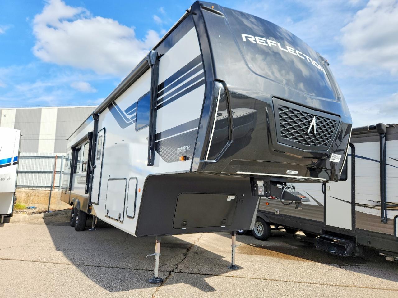 2026 GRAND DESIGN REFLECTION CAMPER | 573FR412XT9931363 | UPCARS