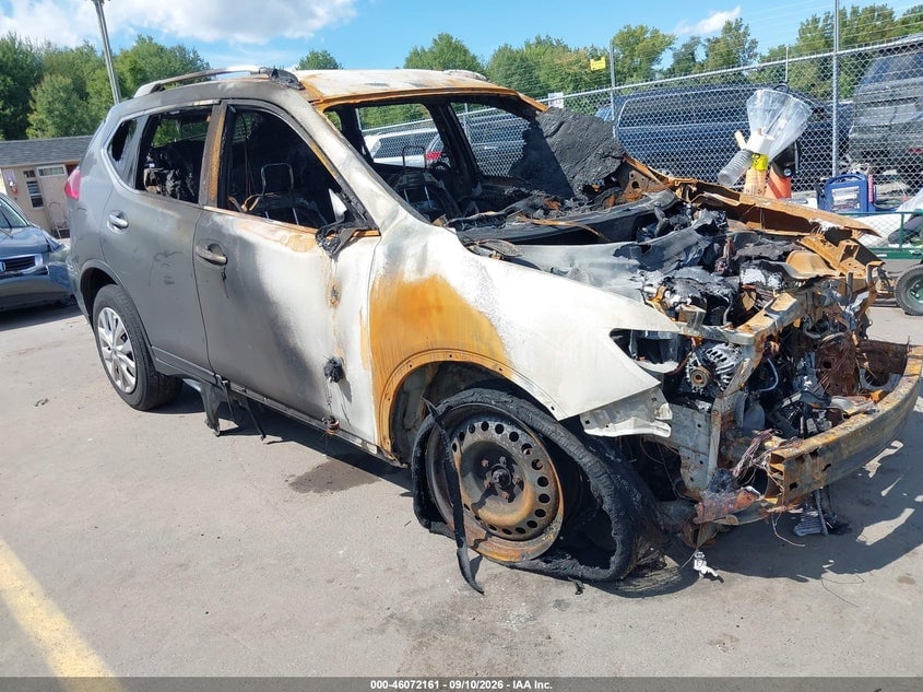 2017 NISSAN ROGUE S | JN8AT2MV5HW259674 | UPCARS