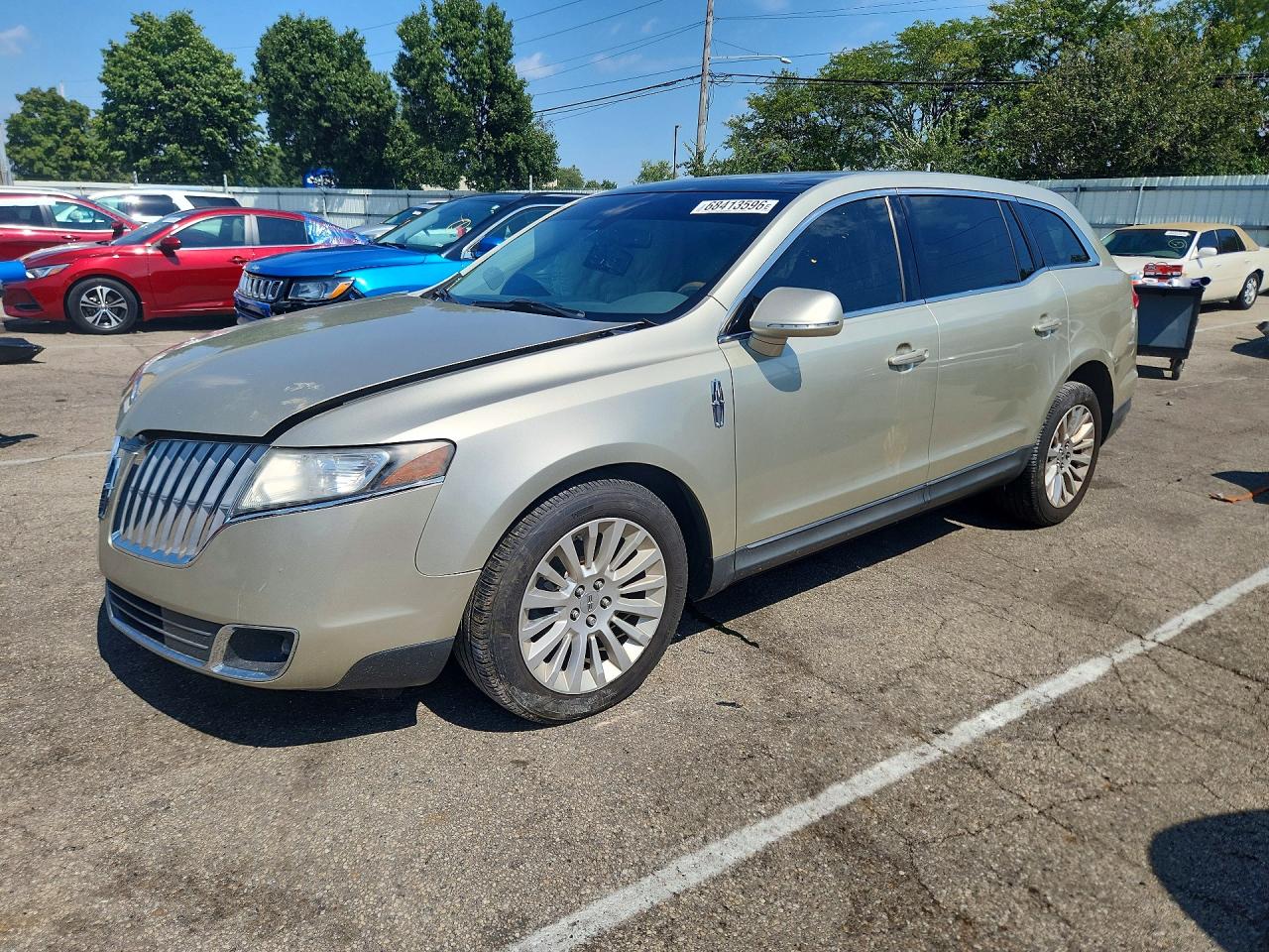 2010 LINCOLN MKT | 2LMHJ5FR3ABJ17283 | UPCARS