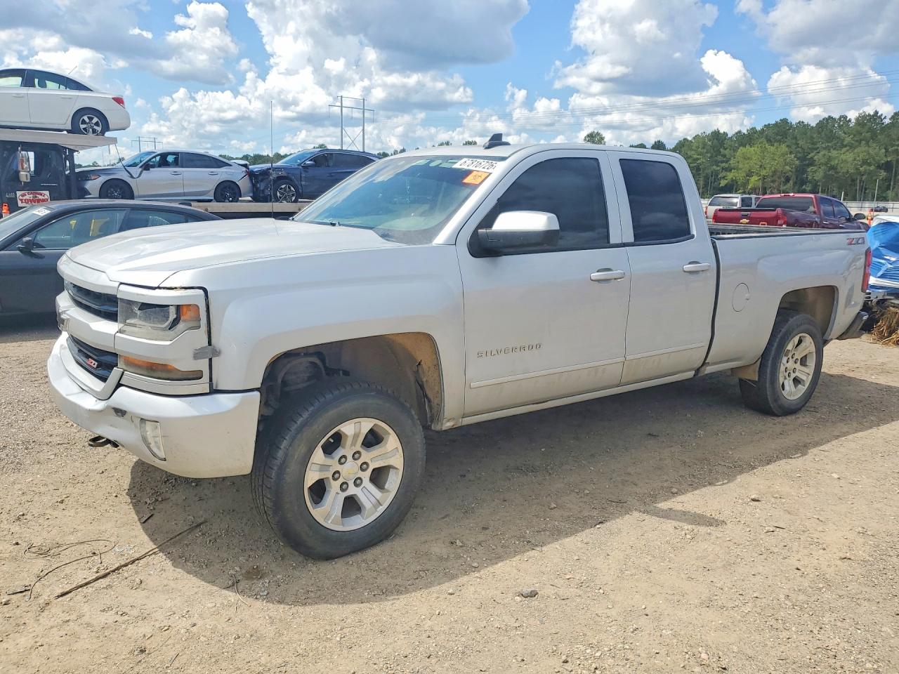 2018 CHEVROLET SILVERADO K1500 LT | 1GCVKREH5JZ317384 | UPCARS