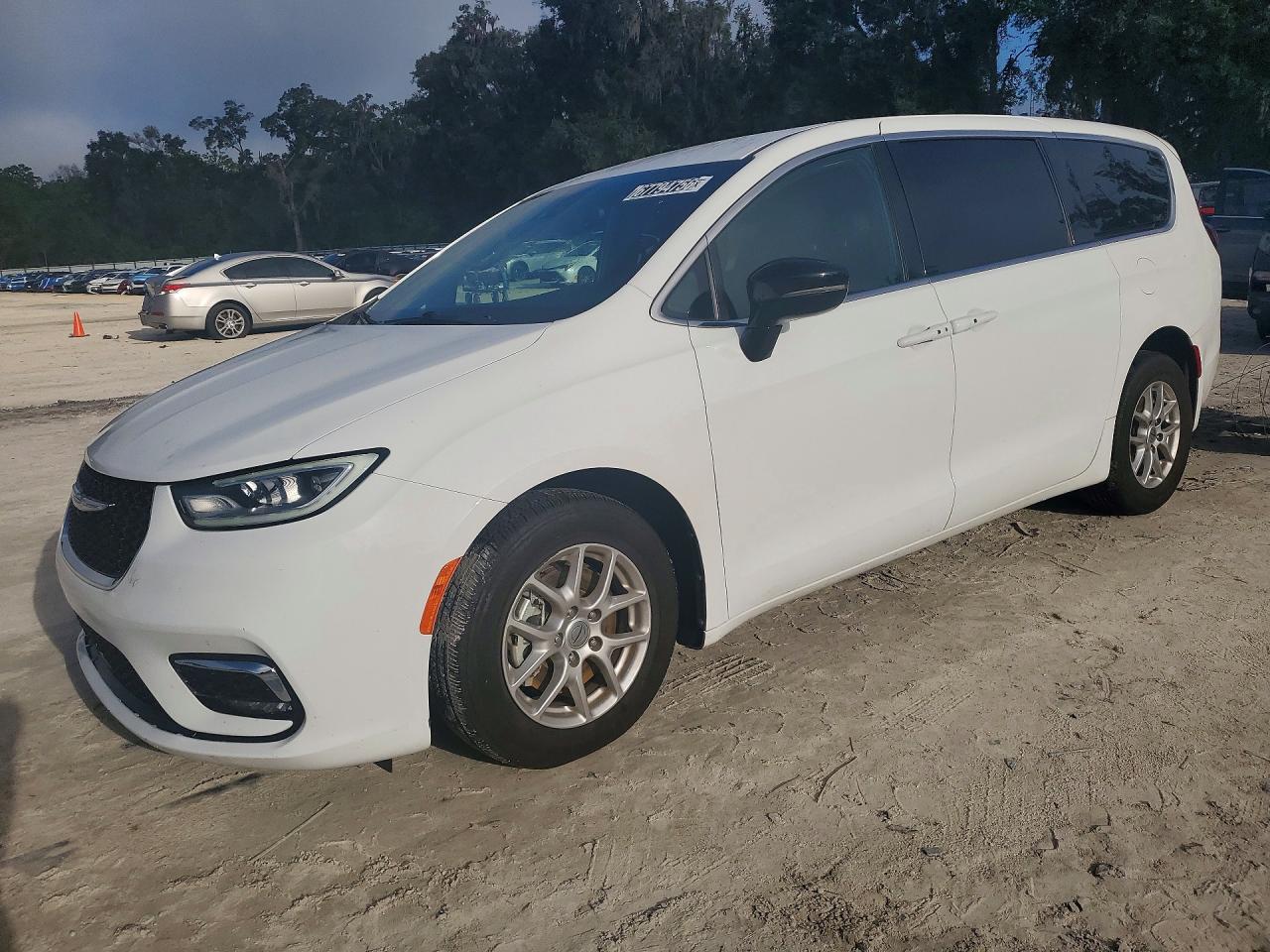 2025 CHRYSLER PACIFICA SELECT | 2C4RC1BG6SR530853 | UPCARS