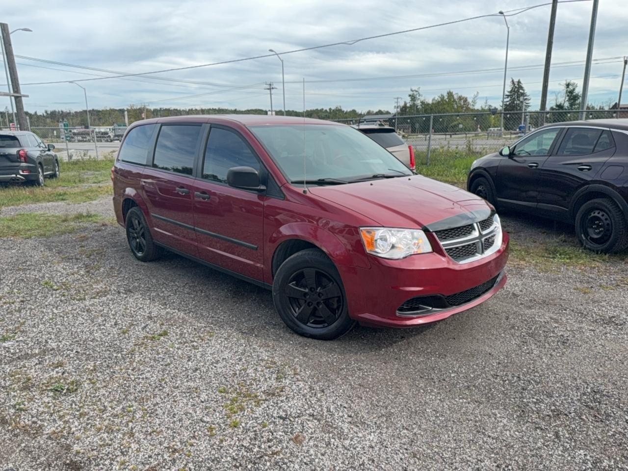 2015 DODGE CARAVAN SE | 2C4RDGBG5FR613115 | UPCARS