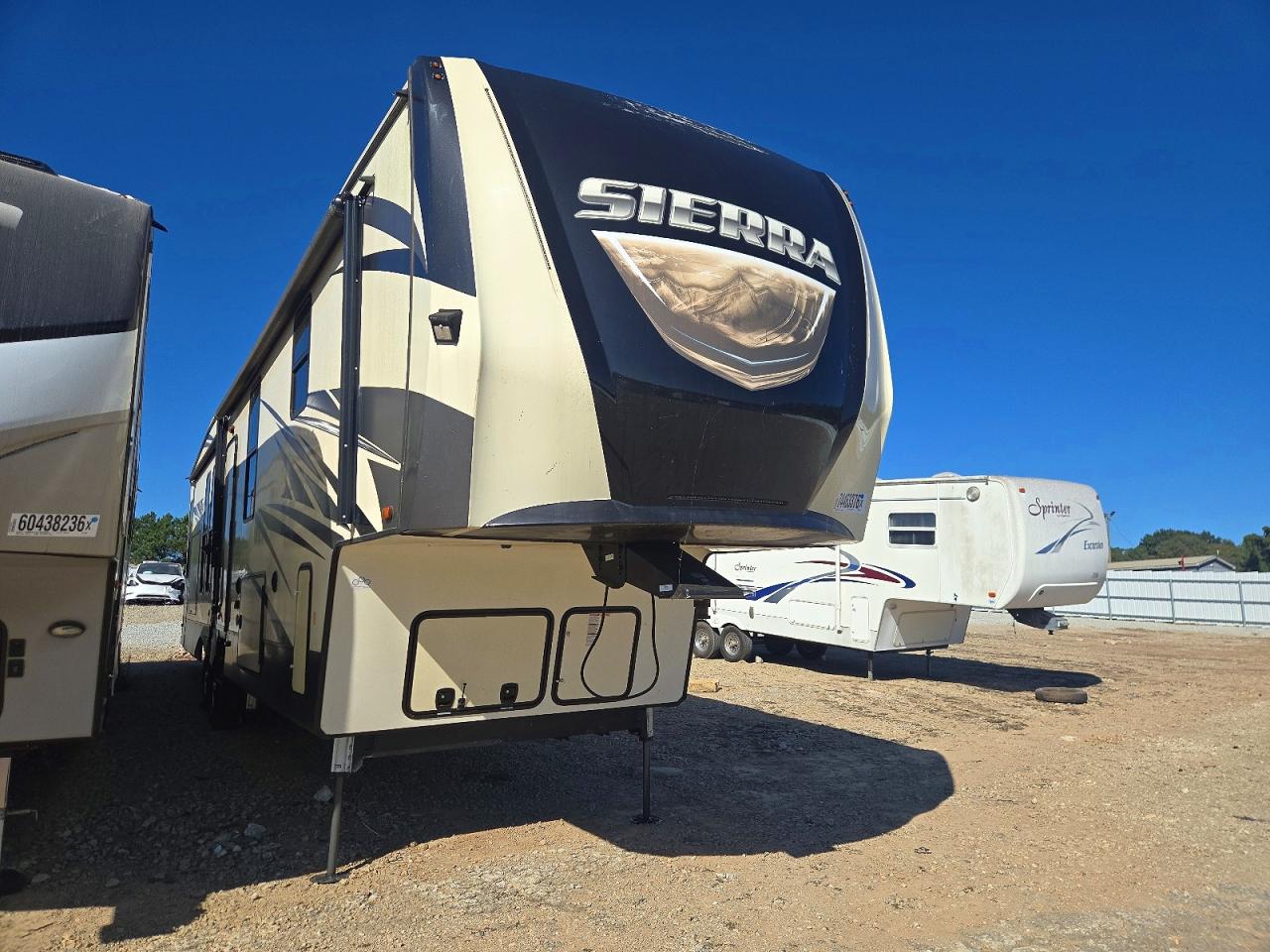 2018 FOREST RIVER SIERRA TOW | 4X4FSEP20JJ045633 | UPCARS