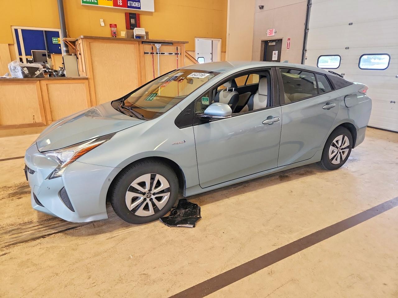 2018 TOYOTA PRIUS TWO | JTDKBRFU7J3061038 | UPCARS
