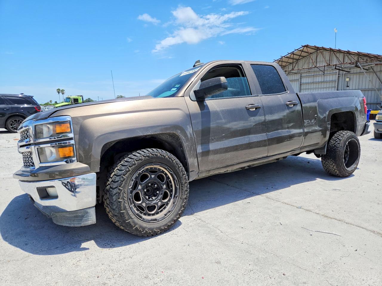2015 CHEVROLET SILVERADO C1500 LT | 1GCRCRECXFZ227433 | UPCARS