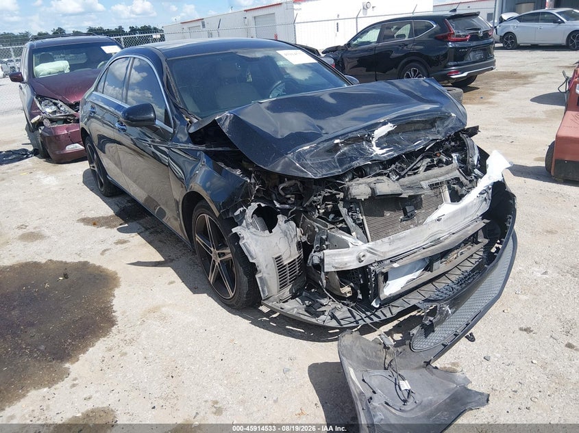 2020 MERCEDES-BENZ A 220 | W1K3G4EB9LJ234295 | UPCARS