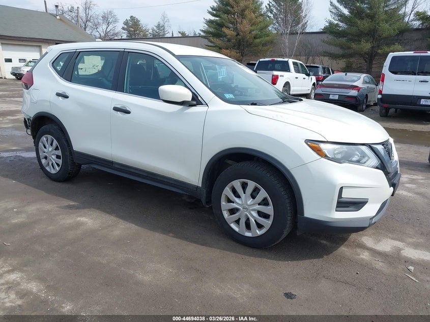 2018 NISSAN ROGUE S | 5N1AT2MV9JC789693 | UPCARS