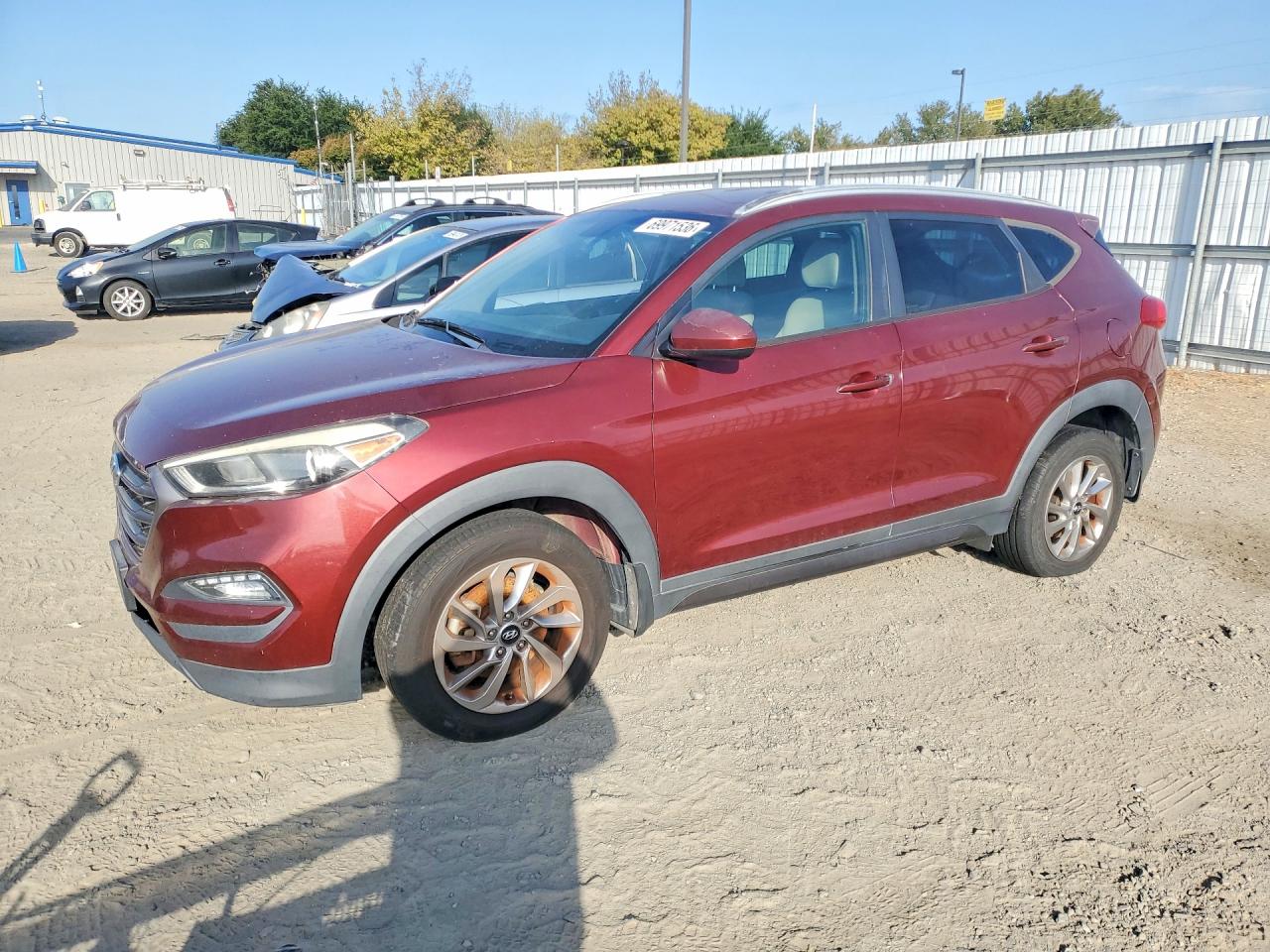 2016 HYUNDAI TUCSON SE | KM8J3CA44GU126827 | UPCARS