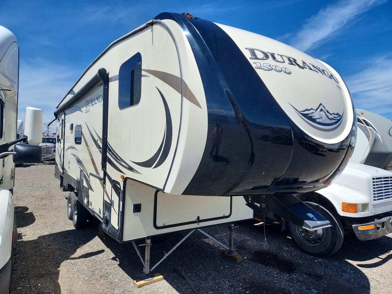 2018 KZ RV UNKNOWN DURANGO CAMPER | 4EZFD2527J6069558 | UPCARS