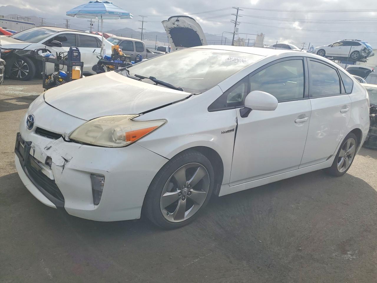 2013 TOYOTA PRIUS PERSONA SERIES SE | JTDKN3DU8D1663437 | UPCARS
