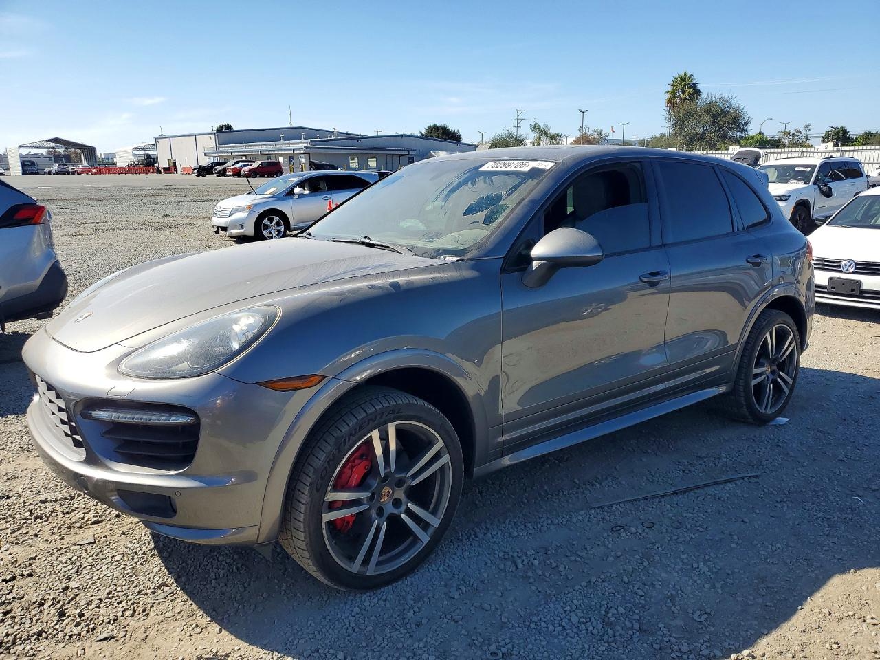 2014 PORSCHE CAYENNE GTS | WP1AD2A25ELA74328 | UPCARS