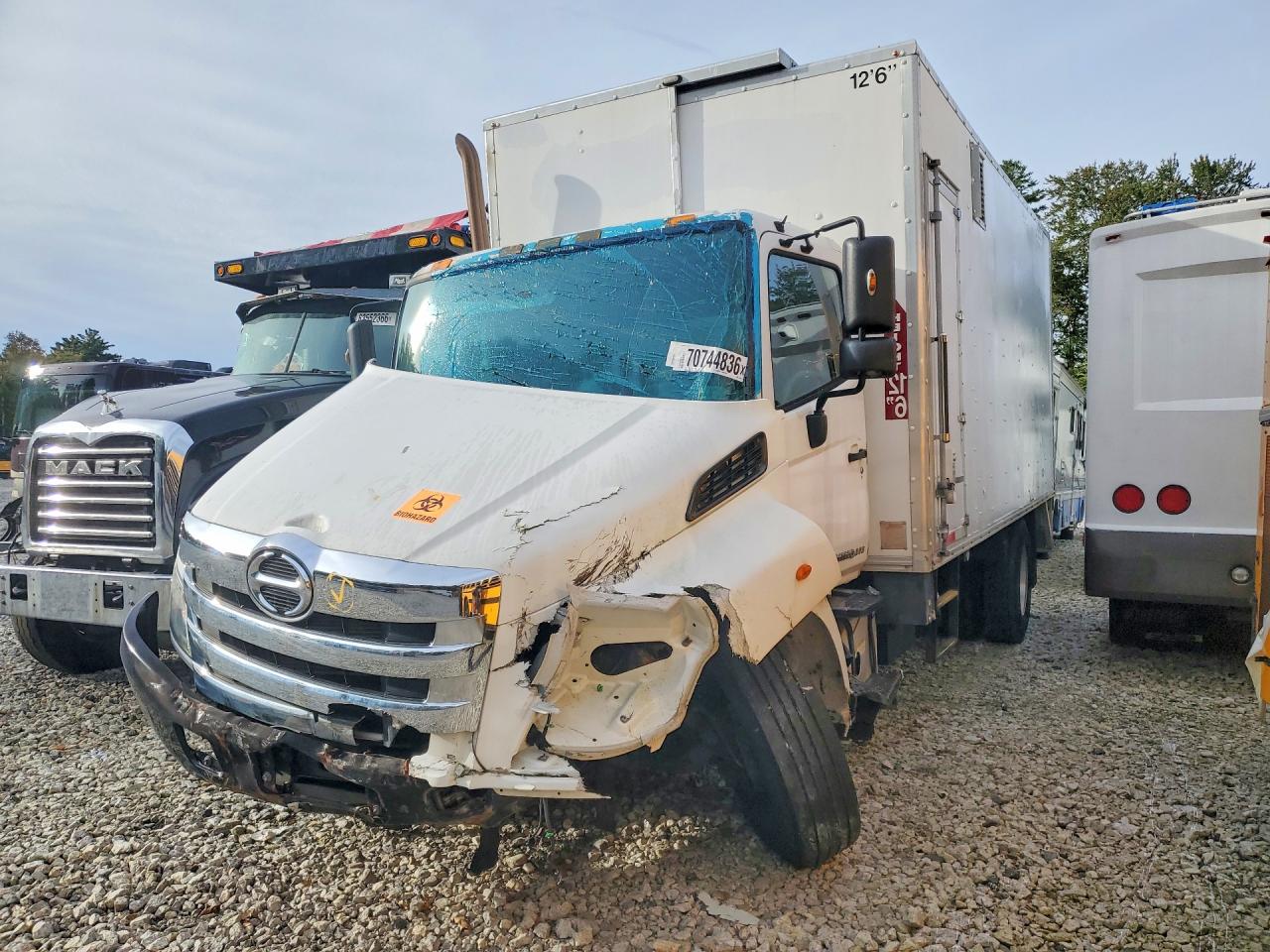 2018 HINO ALL OTHER - BOX TRUCK | 5PVNE8JP2J4S51419 | UPCARS