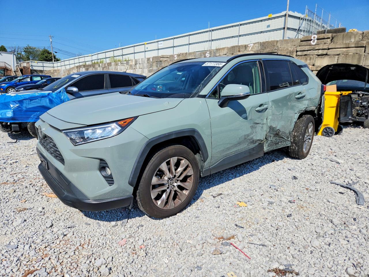 2019 TOYOTA RAV4 XLE PREMIUM | JTMA1RFV2KJ023916 | UPCARS