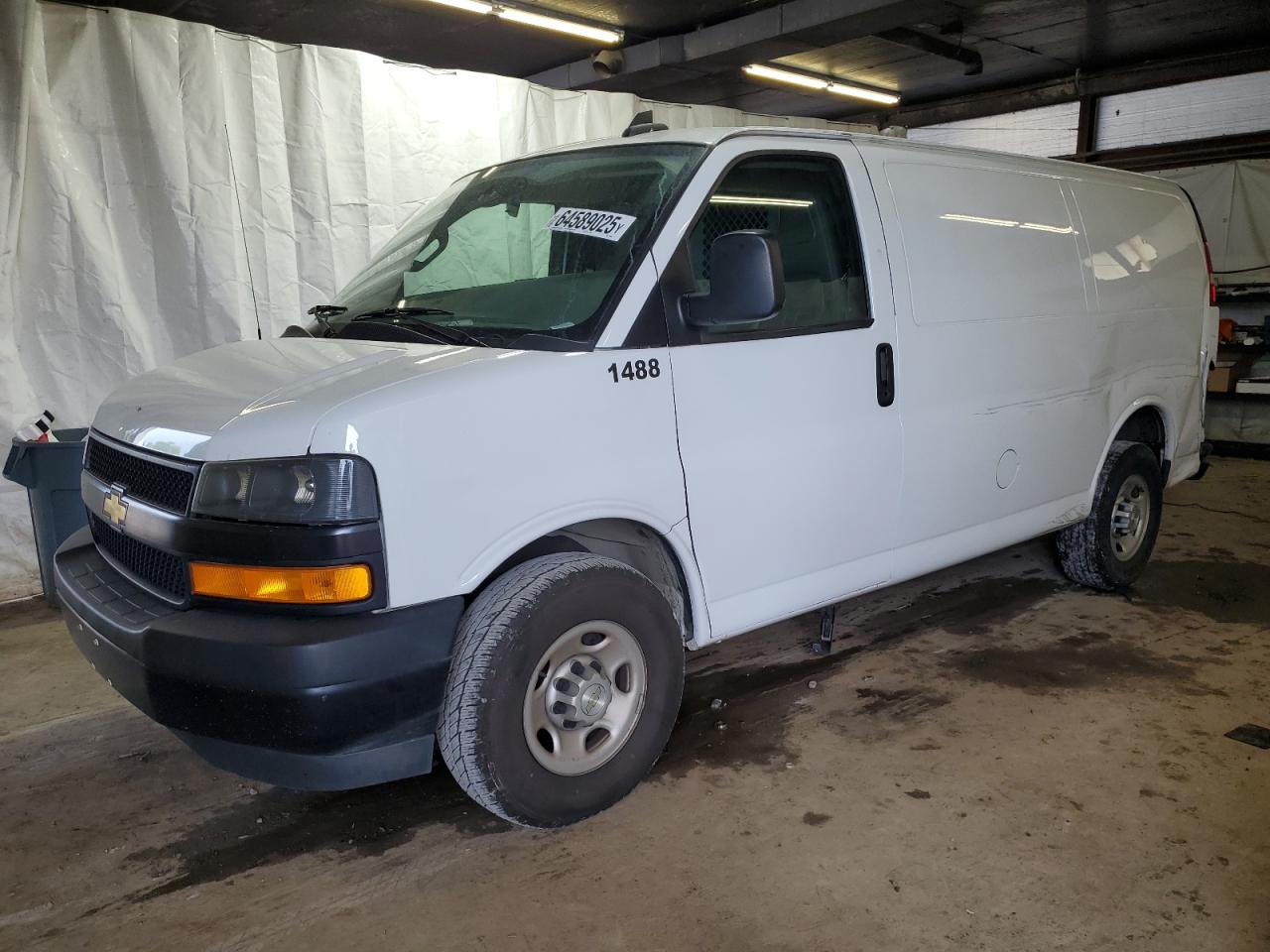 2021 CHEVROLET EXPRESS | 1GCWGAF73M1196984 | UPCARS