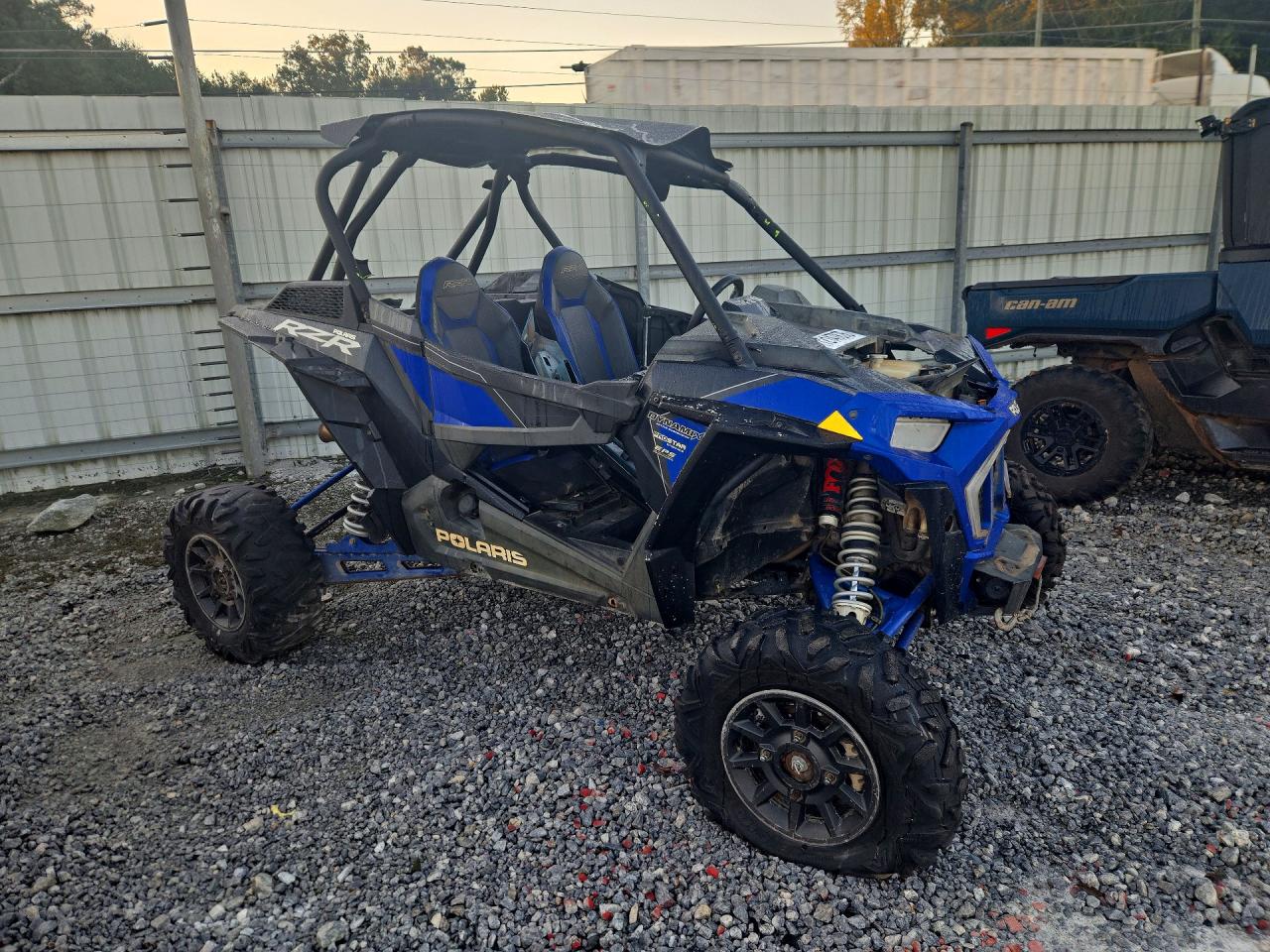 2018 POLARIS SIDEBYSIDE XP TURBO S | 3NSVEL925JF426099 | UPCARS