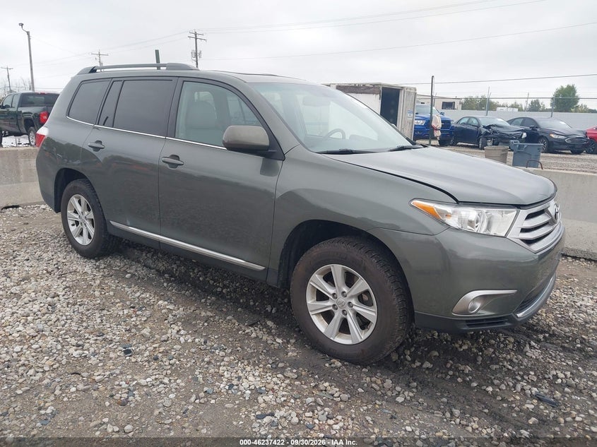 2013 TOYOTA HIGHLANDER SE V6 | 5TDBK3EH2DS185139 | UPCARS