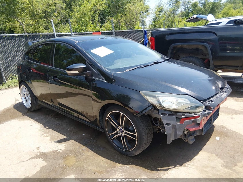 2014 FORD FOCU SE | 1FADP3K24EL309267 | UPCARS
