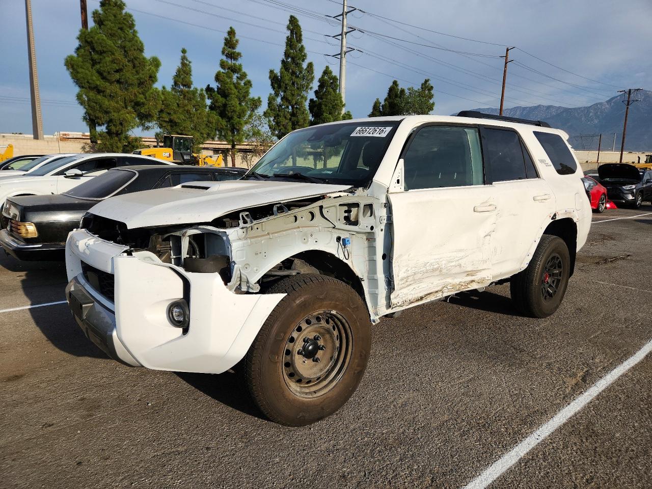 2022 TOYOTA 4RUNNER TRD OFF ROAD/TRD OFF ROAD PREMIUM | JTERU5JR9N6002061 | UPCARS