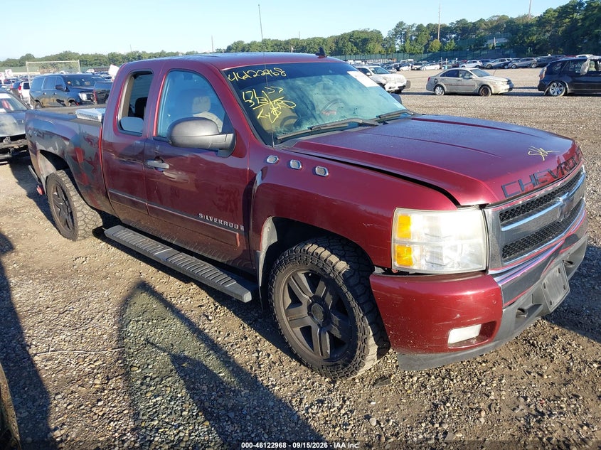 2008 CHEVROLET SILVERADO 1500 LT1 | 2GCEK19J681287958 | UPCARS
