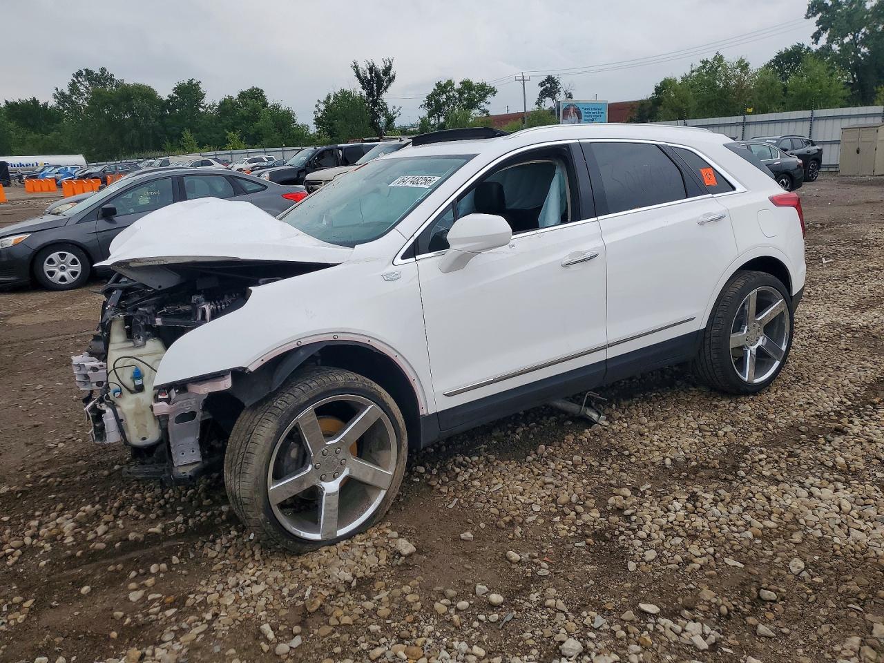 2019 CADILLAC XT5 LUXURY | 1GYKNCRS1KZ137215 | UPCARS