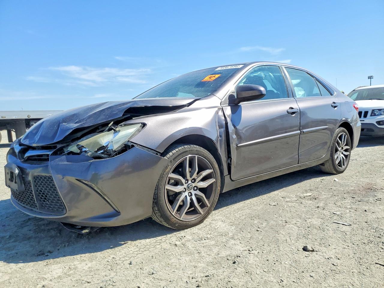 2015 TOYOTA CAMRY SE | 4T1BF1FK5FU476540 | UPCARS
