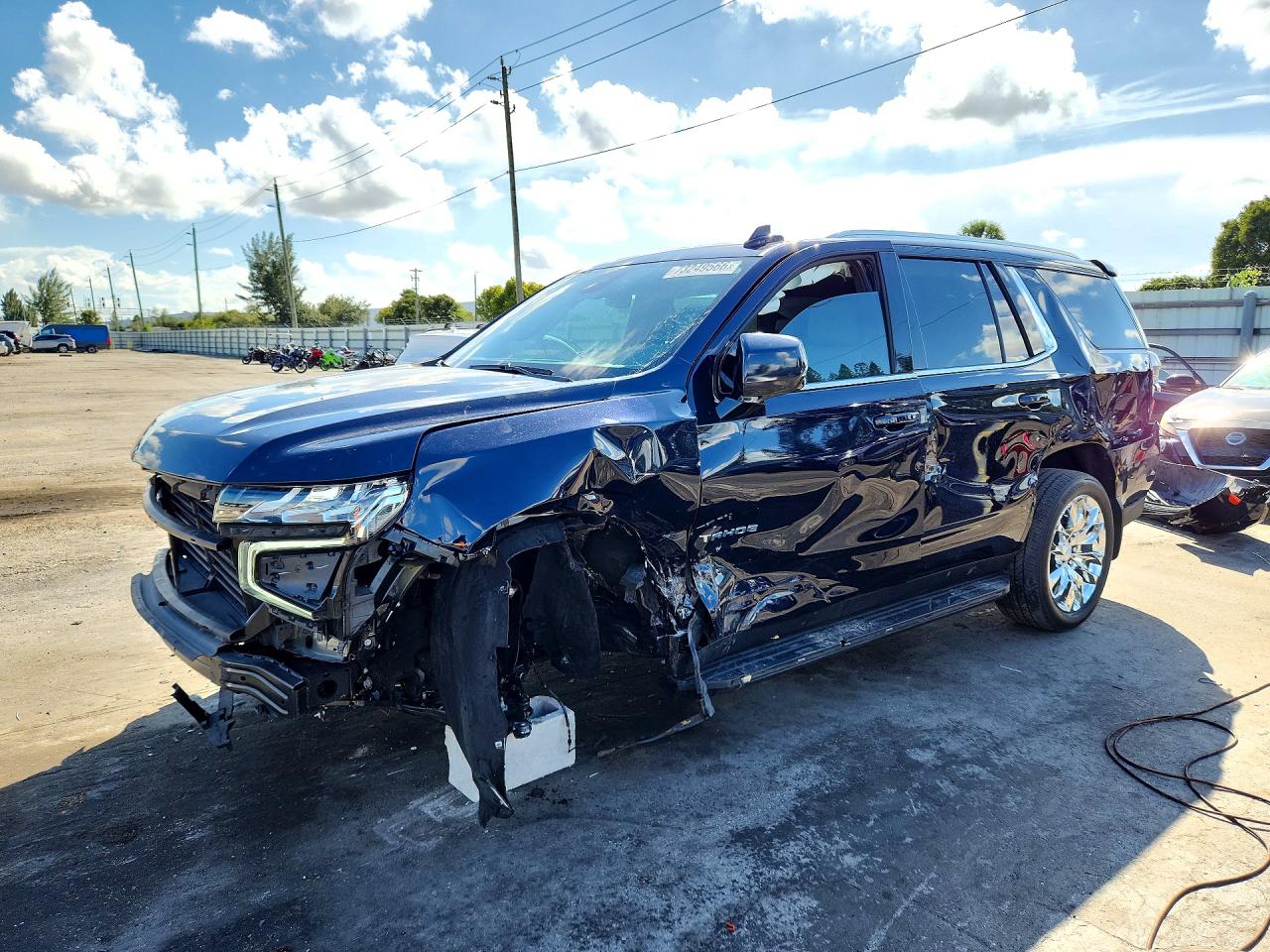 2024 CHEVROLET TAHOE K1500 LT | 1GNSKNKD1RR312022 | UPCARS