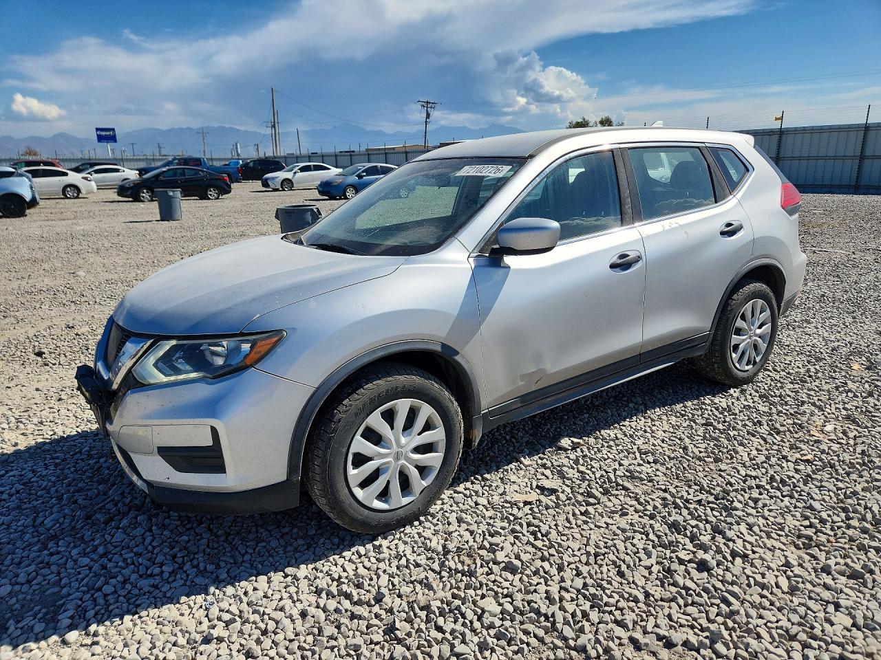 2017 NISSAN ROGUE S | JN8AT2MV2HW025346 | UPCARS