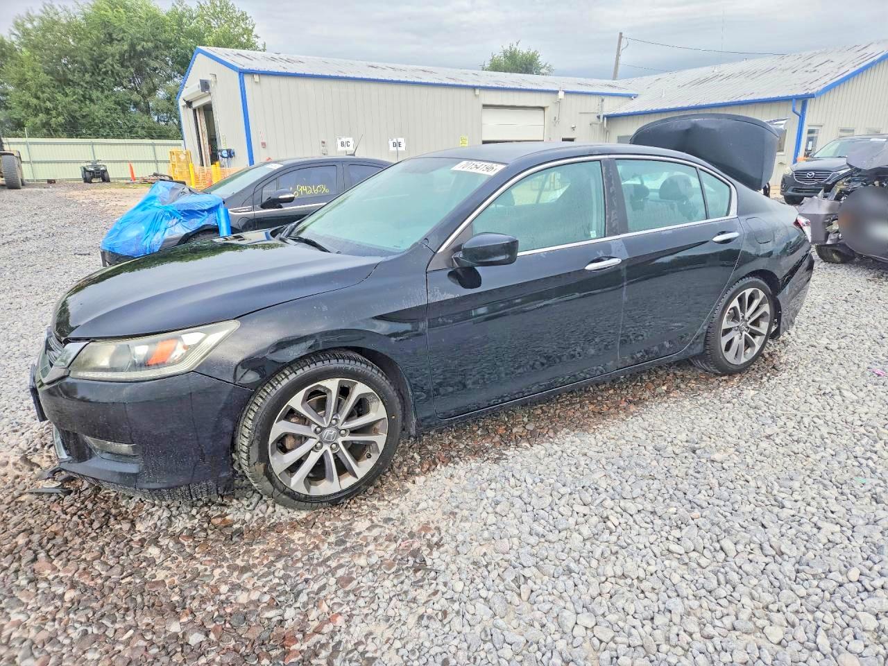 2015 HONDA ACCORD SPORT | 1HGCR2F55FA044131 | UPCARS