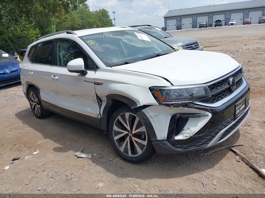 2024 VOLKSWAGEN TAOS 1.5T SE | 3VVSX7B22RM007619 | UPCARS
