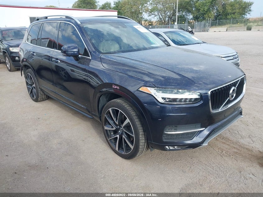2017 VOLVO XC90 T6 MOMENTUM | YV4A22PK9H1106273 | UPCARS