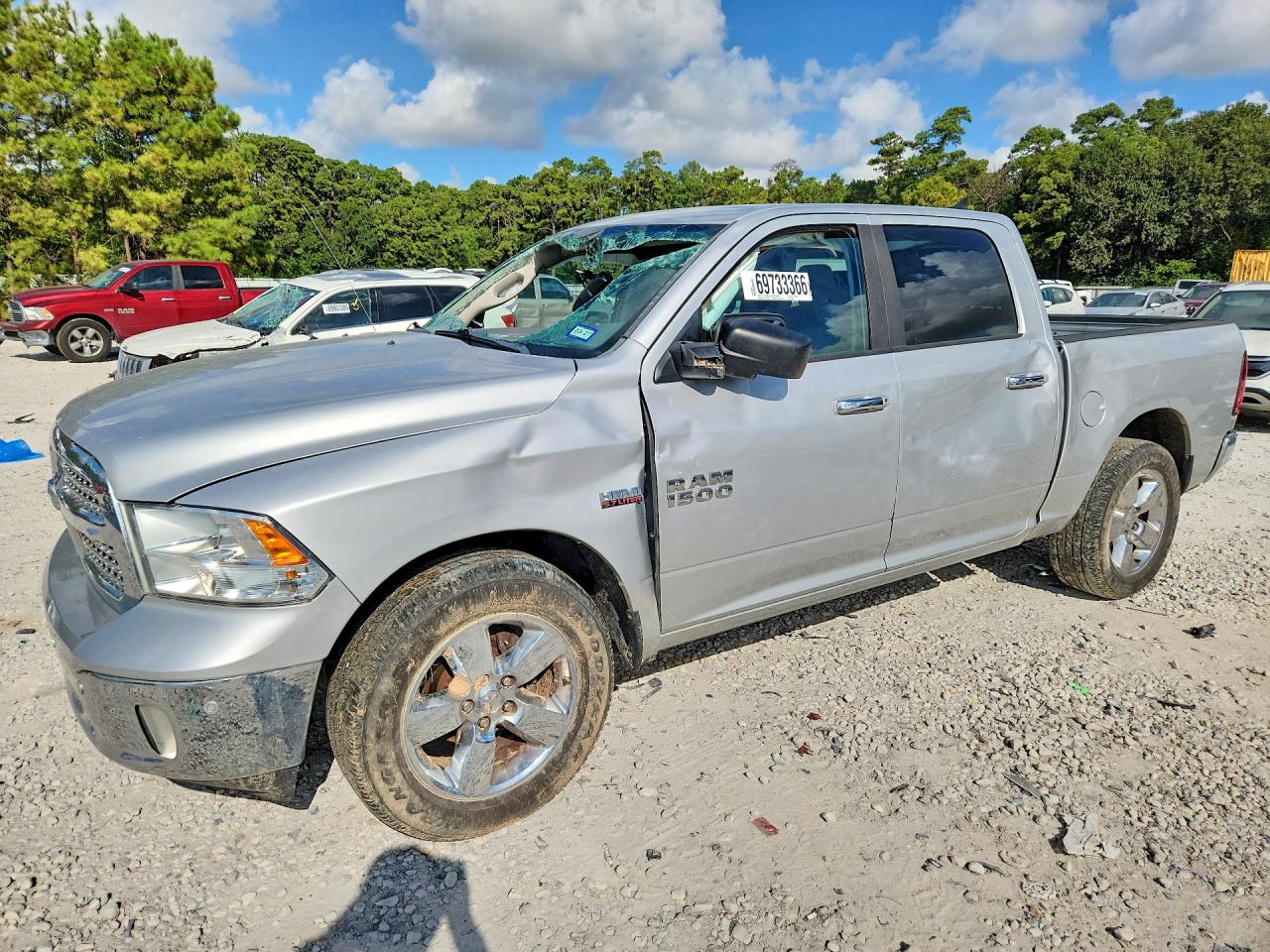 2015 RAM 1500 SLT | 1C6RR6LT6FS729615 | UPCARS