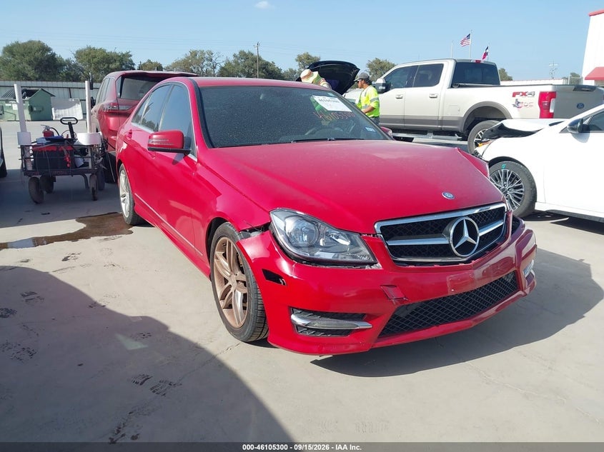 2013 MERCEDES-BENZ C 250 SPORT | WDDGF4HB6DA785611 | UPCARS