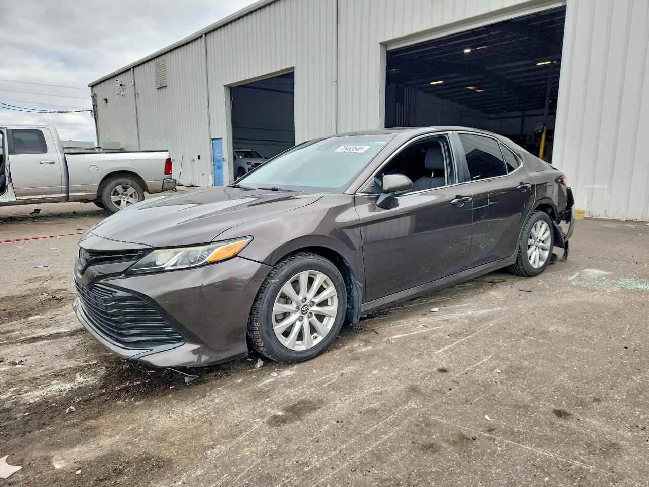 2018 TOYOTA CAMRY LE | 4T1B11HK4JU017357 | UPCARS