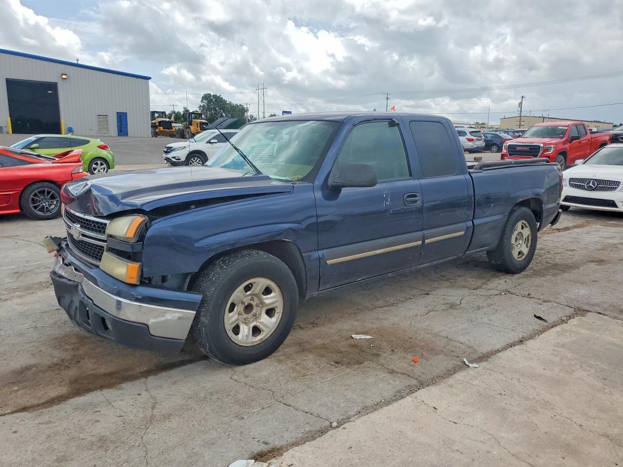 2006 CHEVROLET SILVERADO C1500 | 2GCEC19TX61112964 | UPCARS