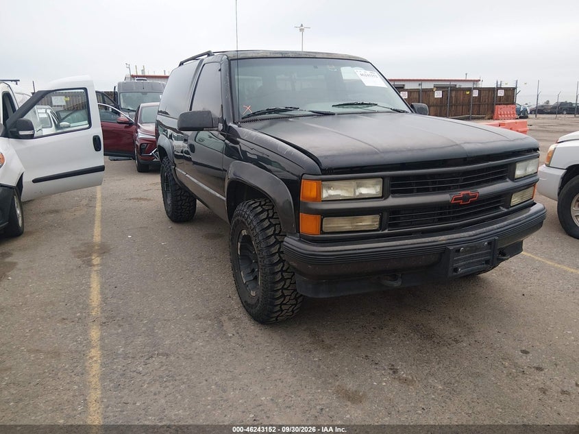 1995 CHEVROLET TAHOE K1500 | 1GNEK18K2SJ326009 | UPCARS