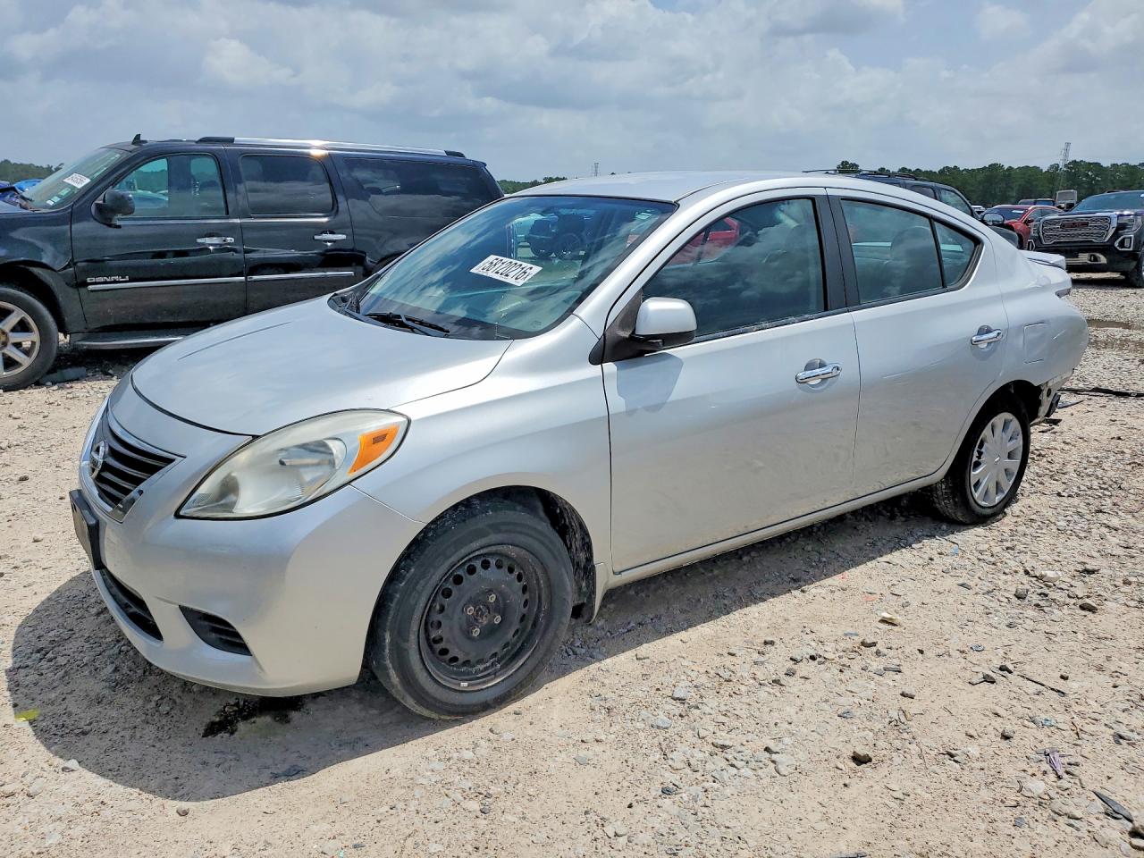 2013 NISSAN VERSA 1.6 S | 3N1CN7AP0DL844411 | UPCARS