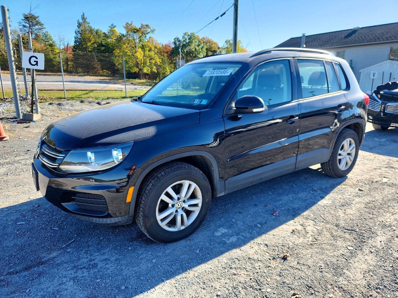 2016 VOLKSWAGEN TIGUAN S | WVGAV7AX5GW519851 | UPCARS