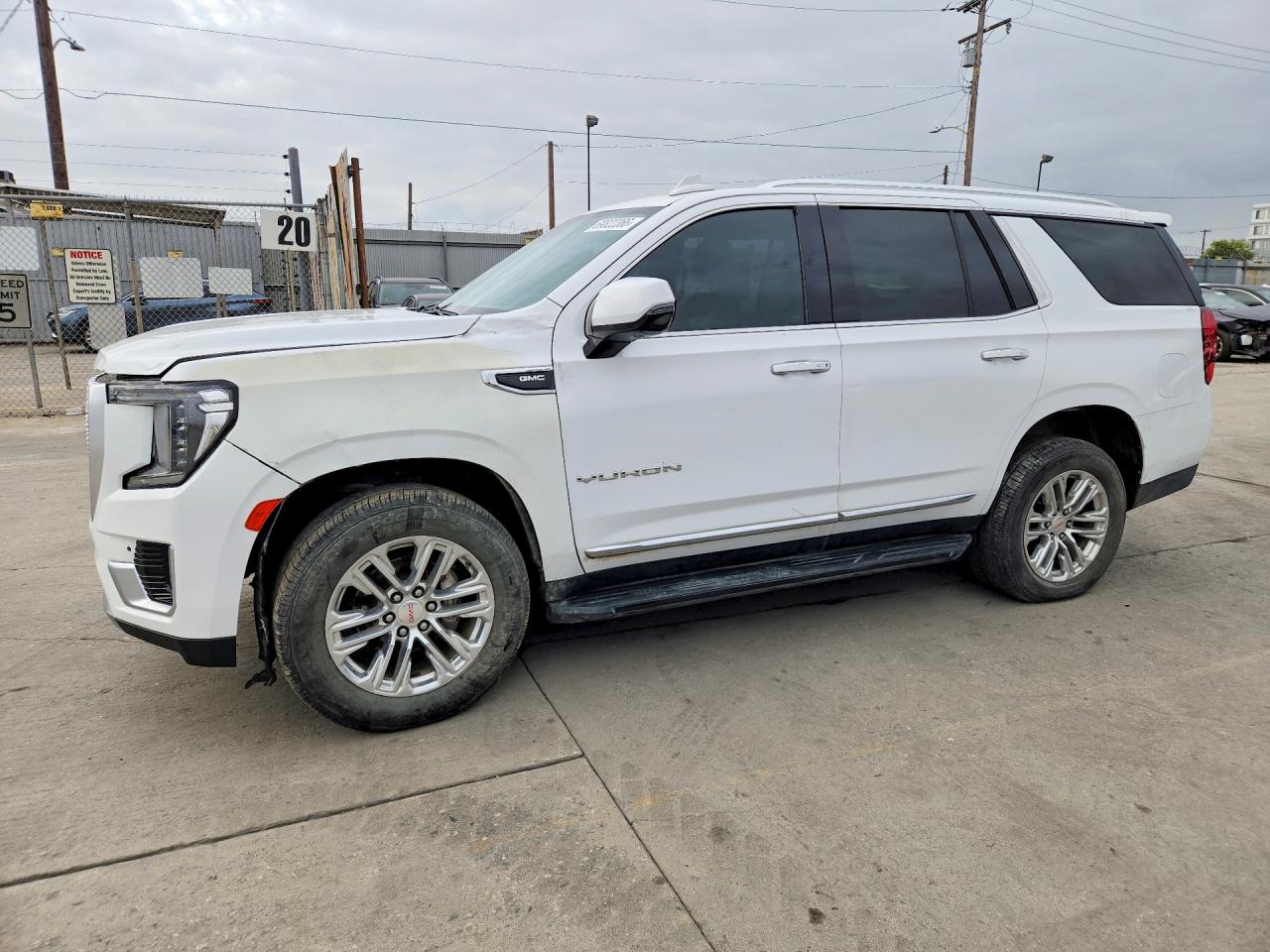 2021 GMC YUKON SLT | 1GKS1BKD2MR289910 | UPCARS