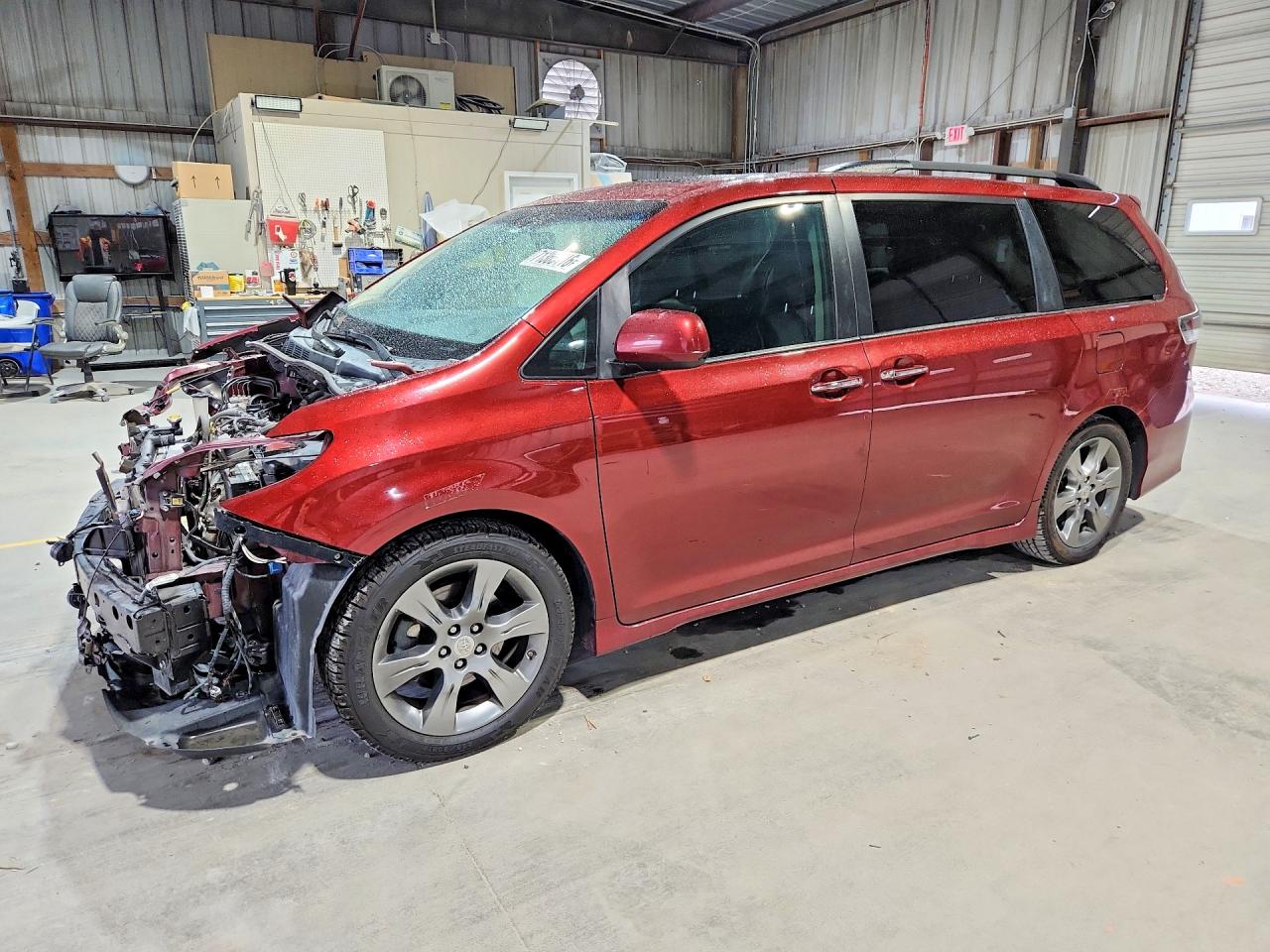 2015 TOYOTA SIENNA SPORT | 5TDXK3DC7FS579458 | UPCARS