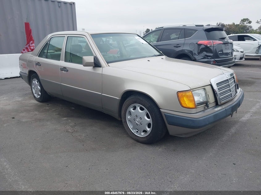 1992 MERCEDES-BENZ 400 E | WDBEA34E7NB659651 | UPCARS
