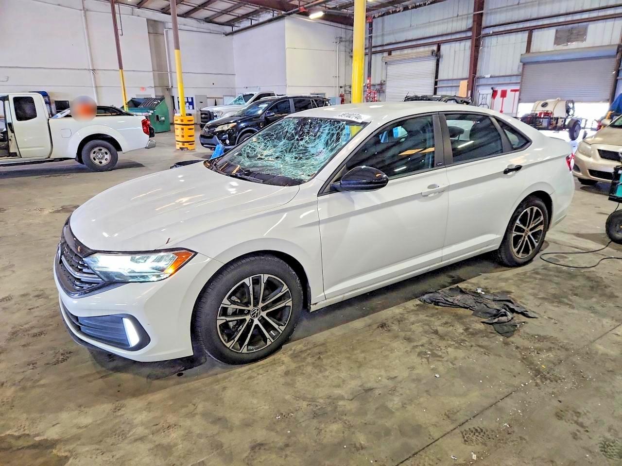 2024 VOLKSWAGEN JETTA SPORT | 3VWBM7BU6RM021139 | UPCARS