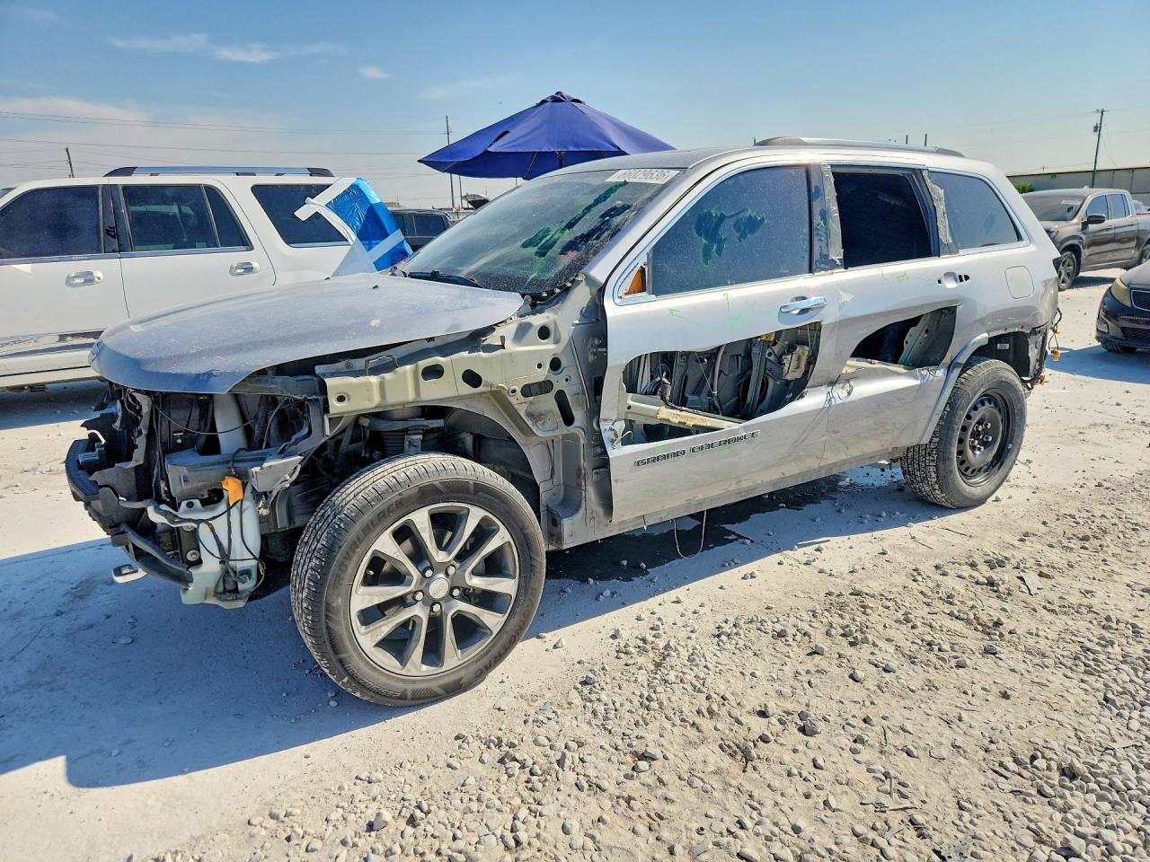 2017 JEEP CHEROKEE OVERLAND | 1C4RJFCG9HC711643 | UPCARS