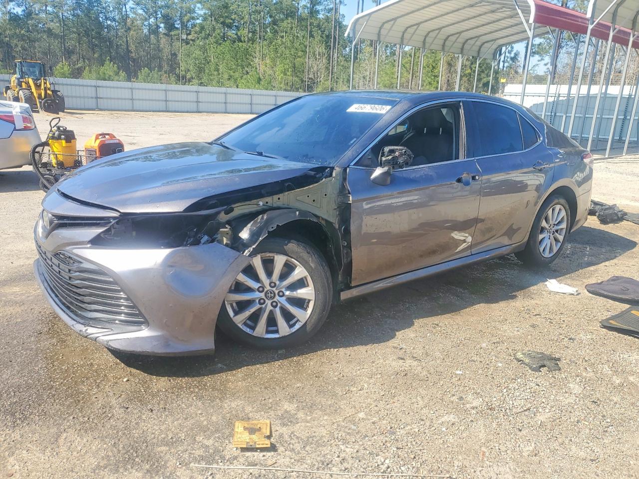2018 TOYOTA CAMRY LE | 4T1B11HK1JU627409 | UPCARS