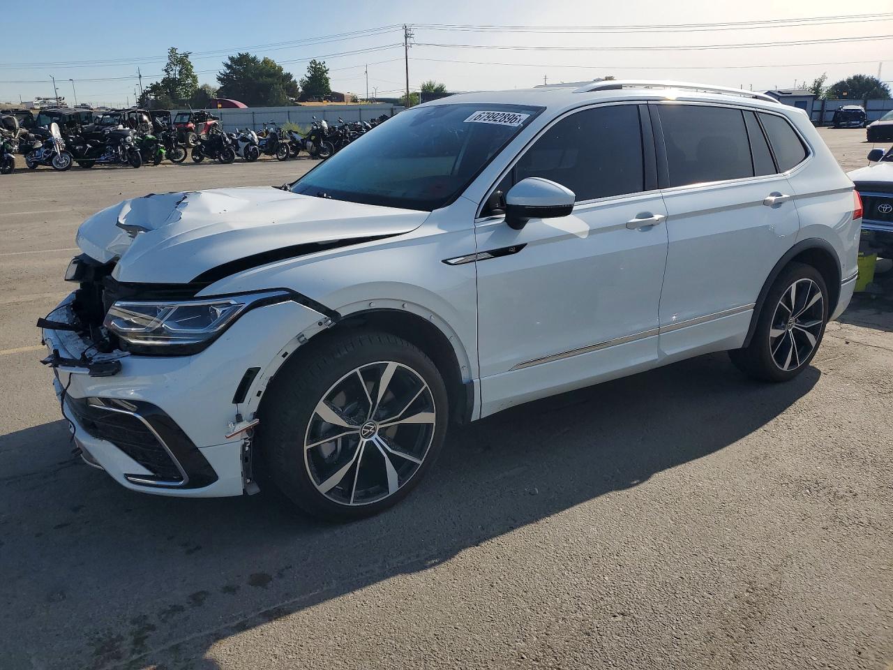 2022 VOLKSWAGEN TIGUAN | 3VV4B7AX3NM138721 | UPCARS