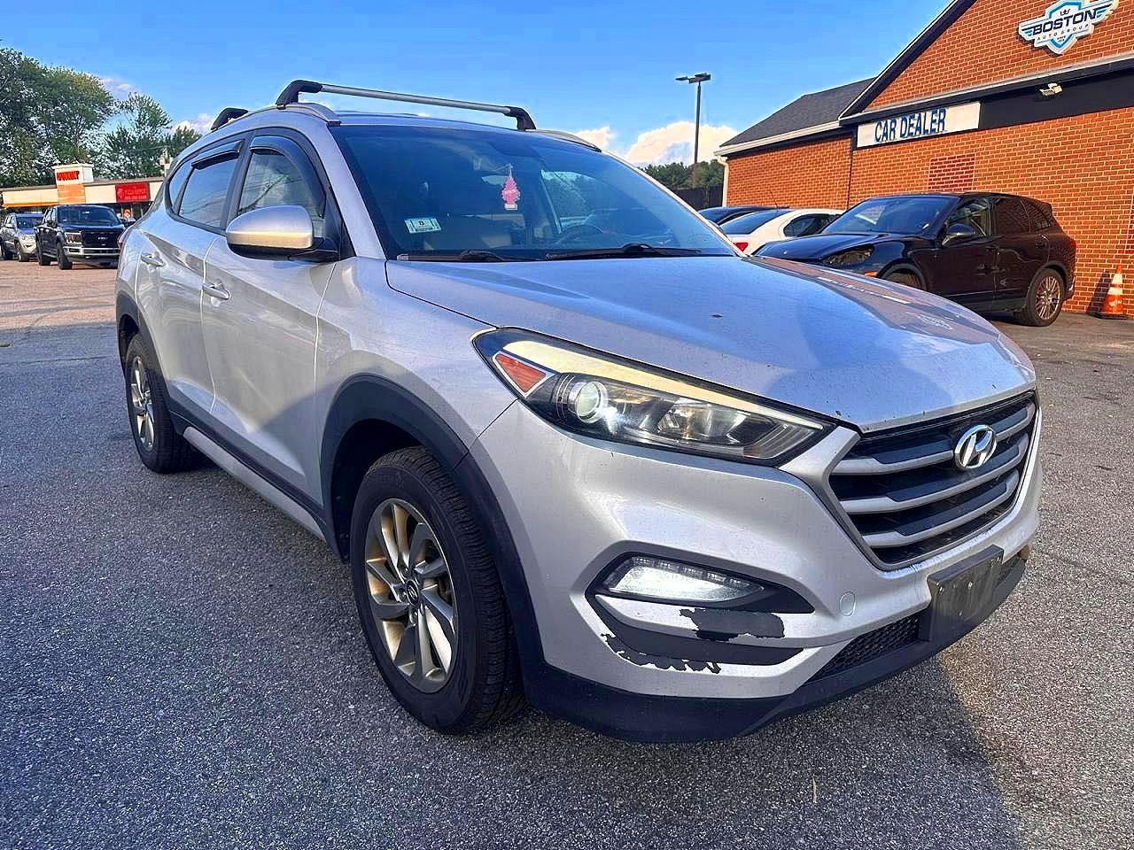 2018 HYUNDAI TUCSON SEL | KM8J3CA49JU676774 | UPCARS