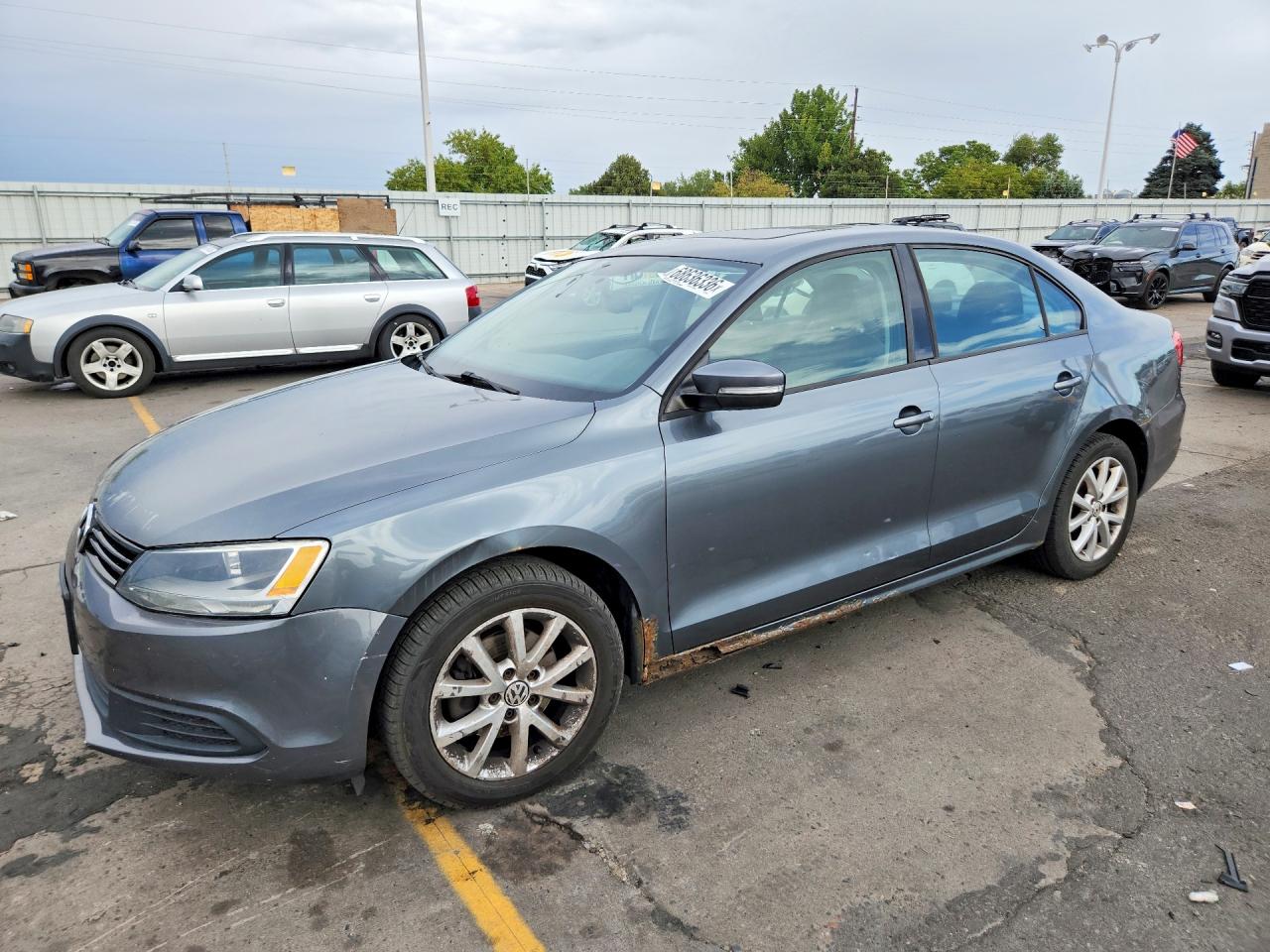 2011 VOLKSWAGEN JETTA SE | 3VWDZ7AJ1BM318231 | UPCARS