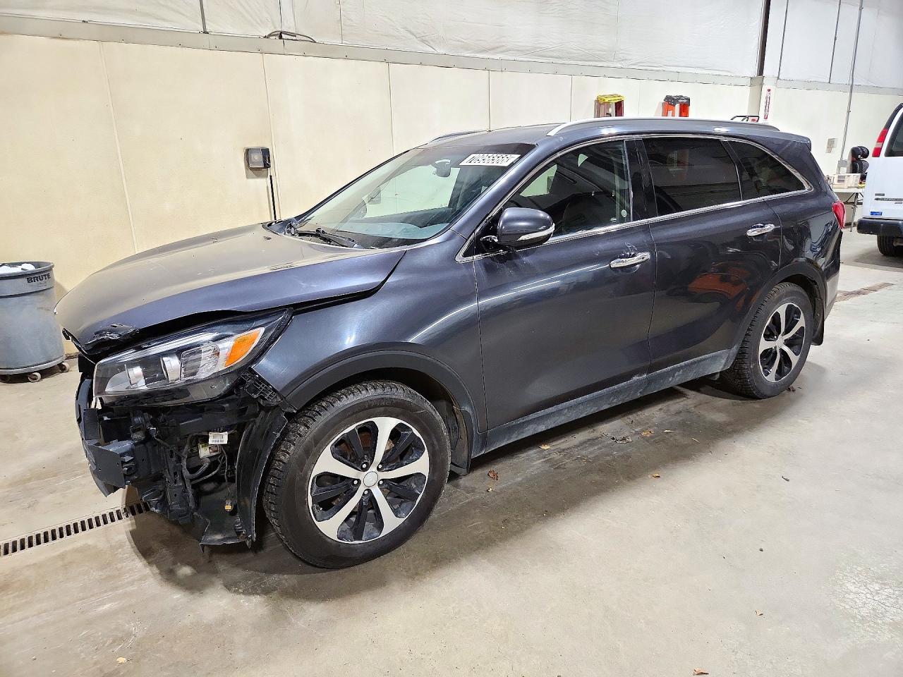 2018 KIA SORENTO EX | 5XYPH4A52JG423764 | UPCARS