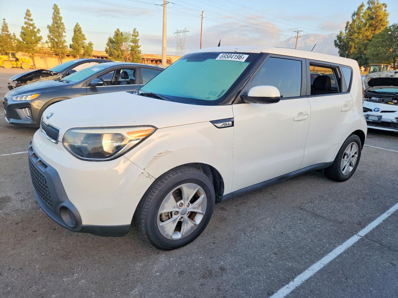 2015 KIA SOUL BASE | KNDJN2A24F7204849 | UPCARS